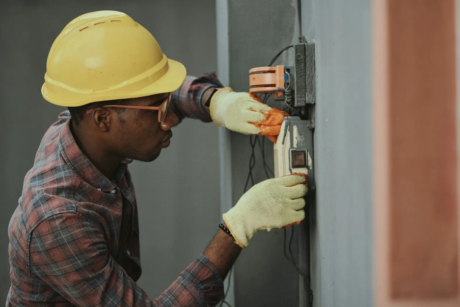 Machine Installation & Commissioning